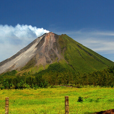 Arenal-Volcano-01