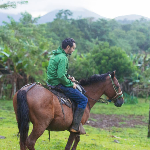 horseback riding tour costa rica